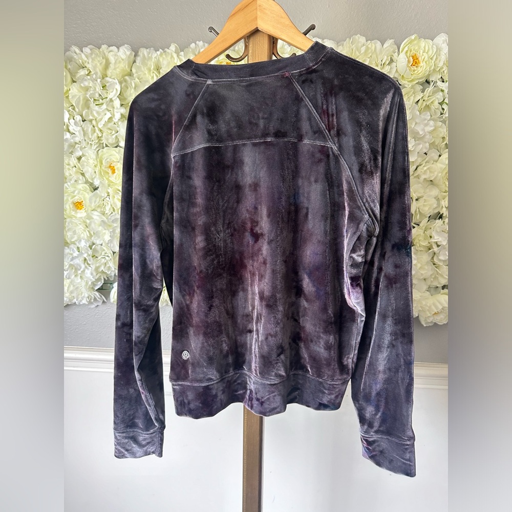 Lululemon Warm Down Crew • Velour• SZ 12 retails $118